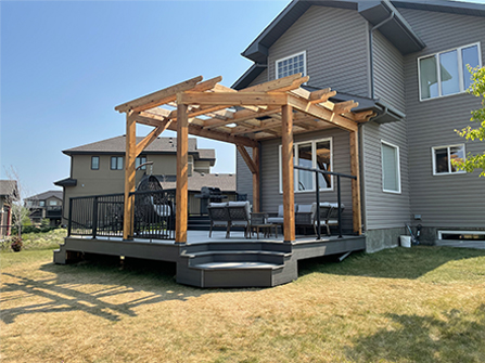 custom deck building consultation