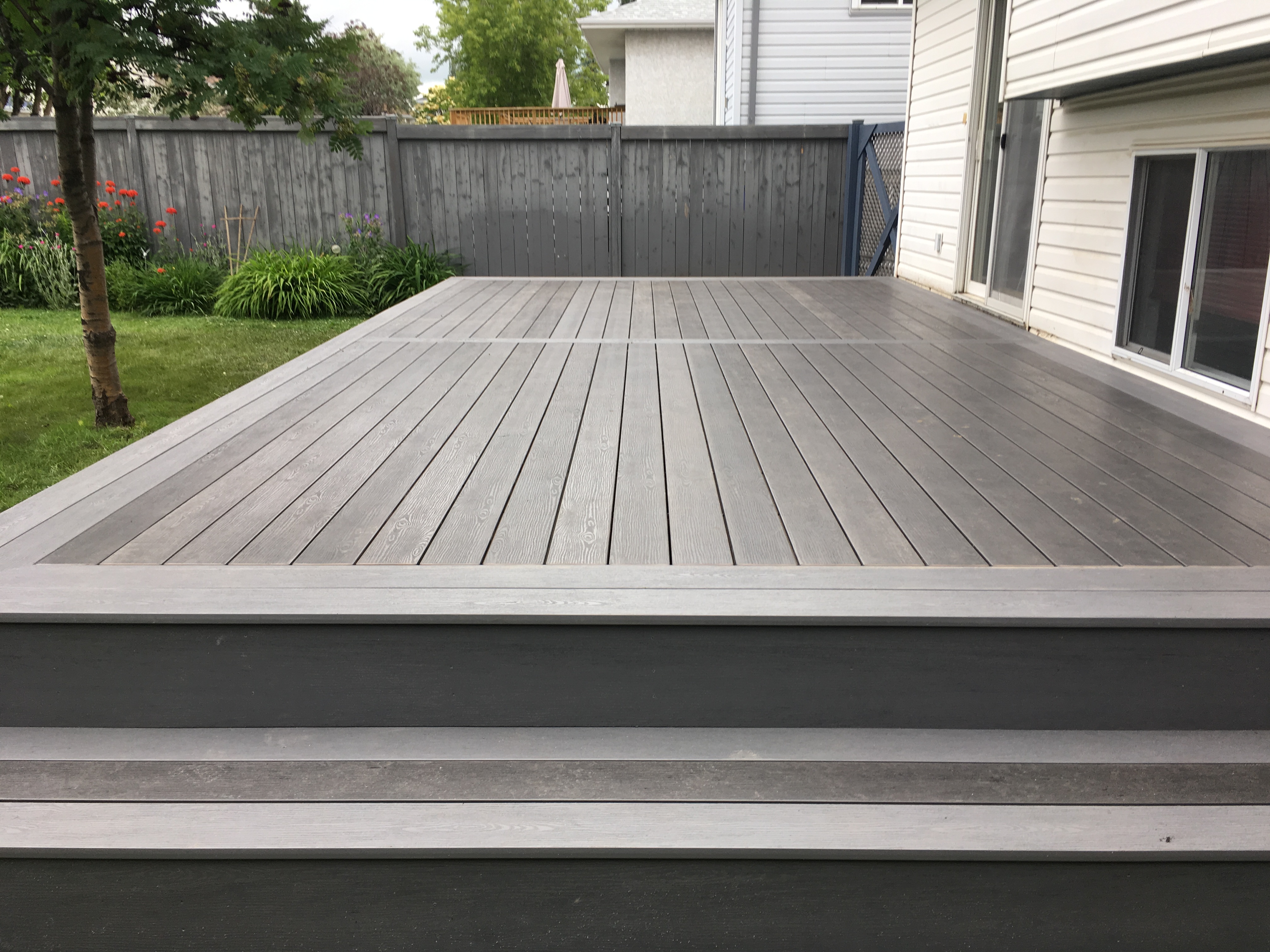 Edmonton single-level-rectangular deck 4
