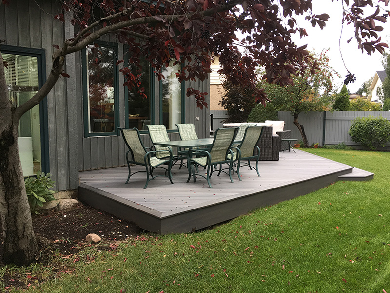 grand venture St. Albert multi-level deck 3